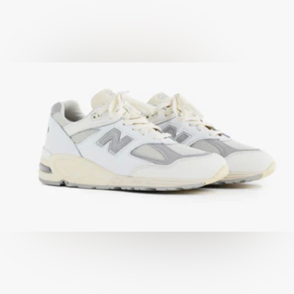 New Balance Made in USA 990v2 white